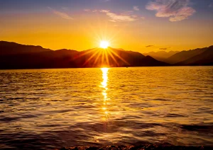Sonnenuntergang am Lago Maggiore bei Laveno